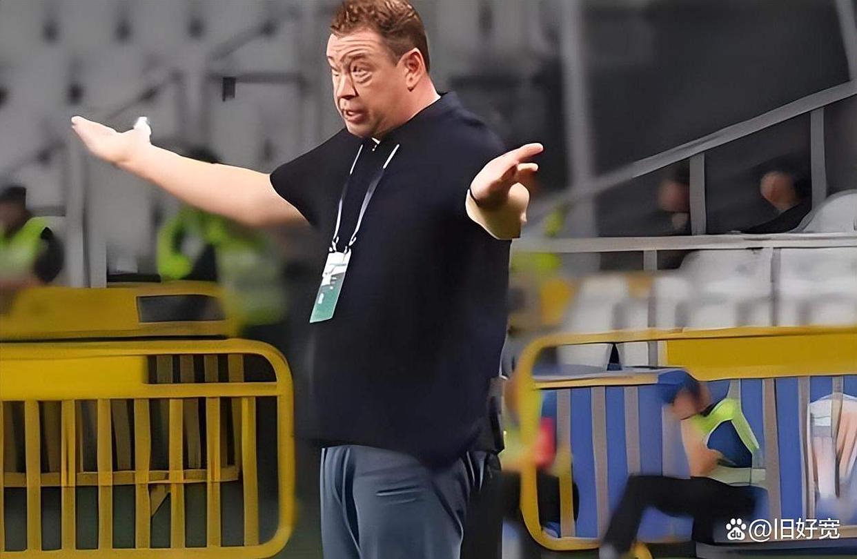 九游体育官网入口-风云突变！上海申花今夜单刀错失，西甲版图或变，质疑声仍在，更衣室氛围转暖的简单介绍