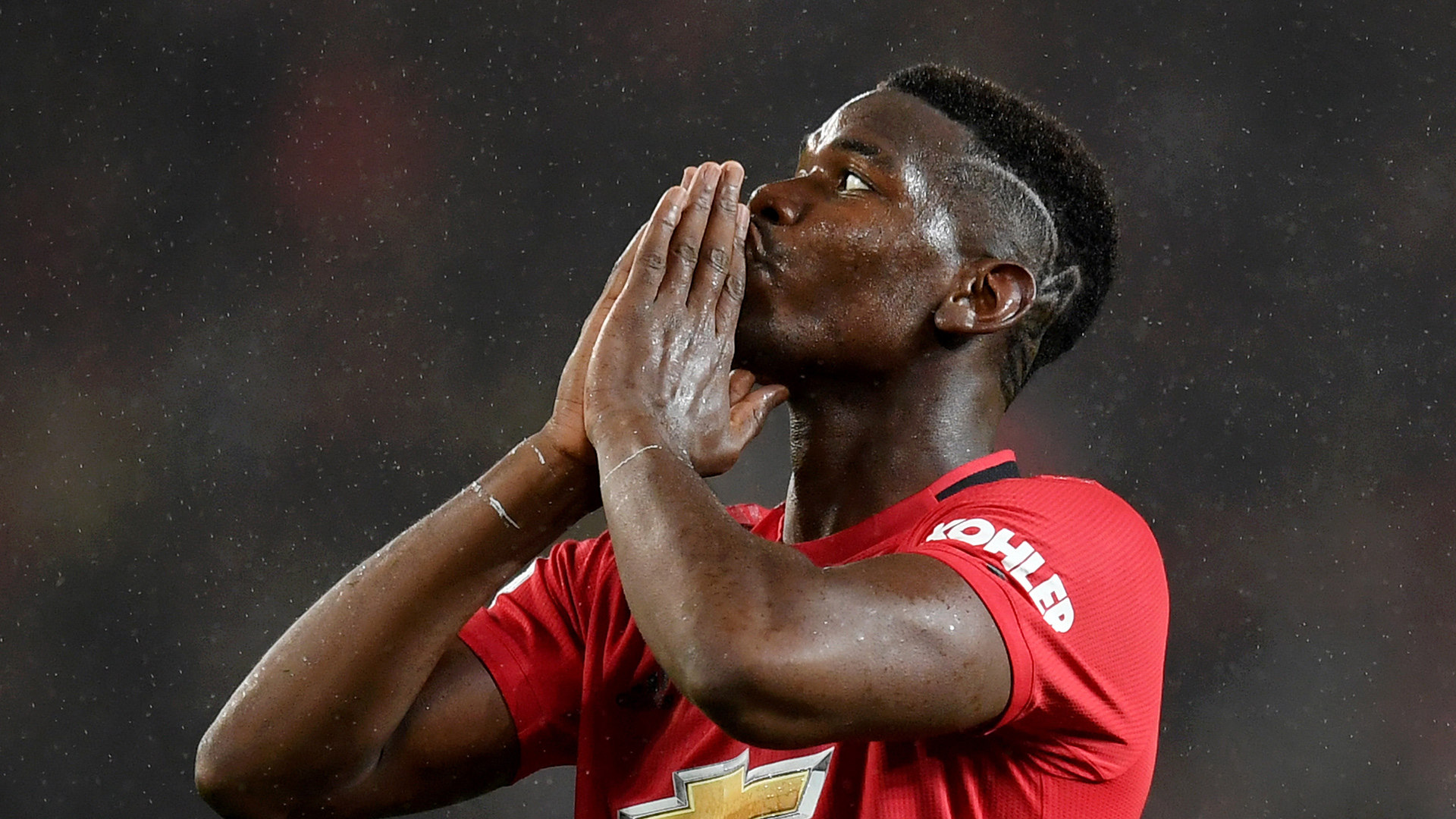 九游体育-关于冲刺阶段法兰克福备战欧联，复出首秀细节曝光，质疑声仍在，医务组通报恢复的信息